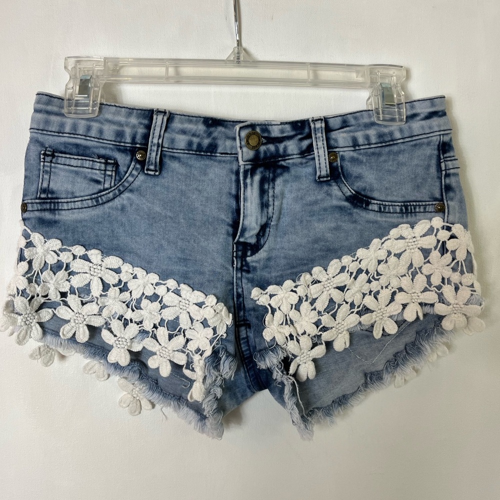 Angel Kiss Junior Girl’s Jean Shorts with Floral Embroidered Hem Size 5
